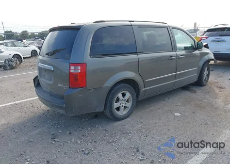 2010 Dodge Grand Caravan Sxt z USA, uszkodzony, nr VIN 2D4RN5D19AR316998